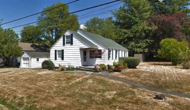 Main picture of 2836 61st Ave SE