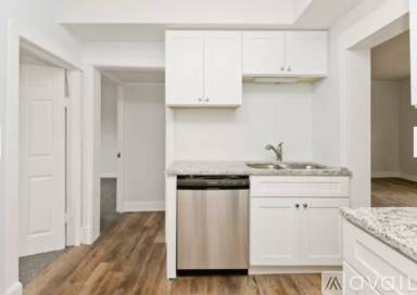 Main picture of 4556 N Bernard St