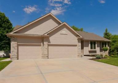 Main picture of 1208 MacArthur Dr