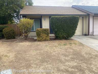 Main picture of 7861 Orchard Woods Cir