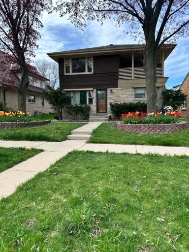 Main picture of 4141 N 84th St