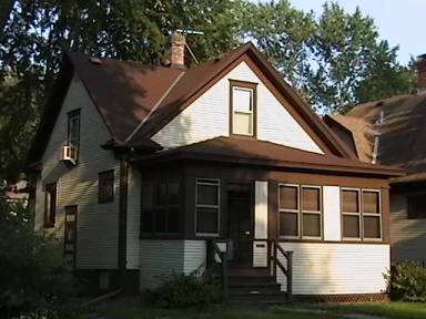 Main picture of 1060 23rd Ave SE