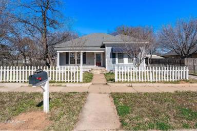 Main picture of 1518 N 17th St