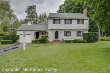 Main picture of 64 Woodstock Rd