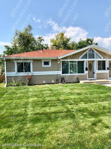 Main picture of 8091 Stuart St