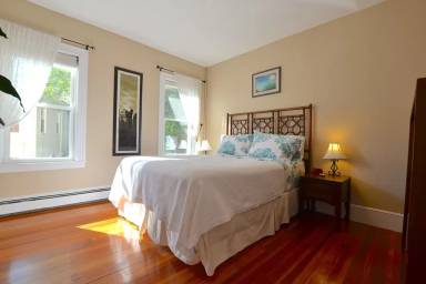 Main picture of 38 Harrison St