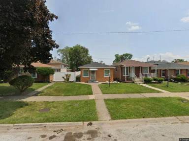 Main picture of 16005 Gauger Ave