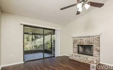 Main picture of 806 E Charing Cross Cir