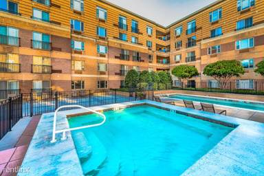 Main picture of 55 Riverwalk Place