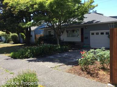 Main picture of 2920 Alder St