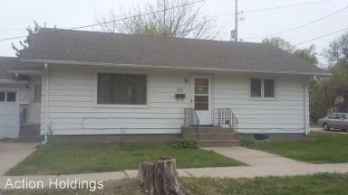 Main picture of 804 N Adams St