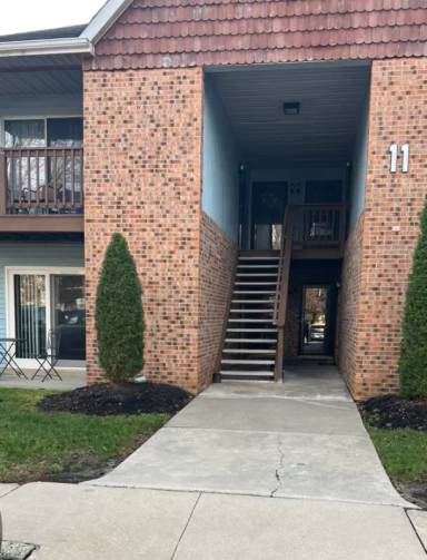 Main picture of 111 Claire Ct