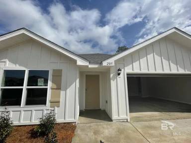 Main picture of 205 Burnston Way
