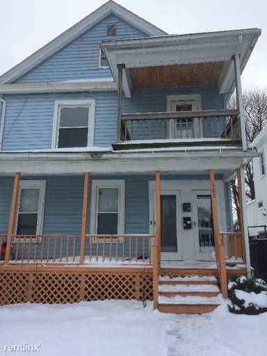 Main picture of 305 Schuyler St