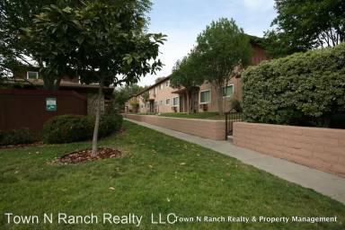 Main picture of 9725 Winter Gardens Blvd