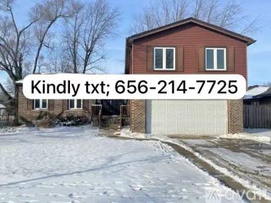 Main picture of 18603 May St