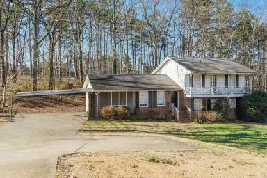 Main picture of 513 Martins Chapel Rd