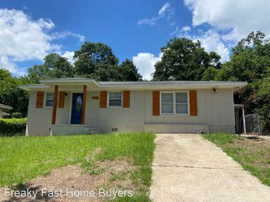 Main picture of 4551 Evans St
