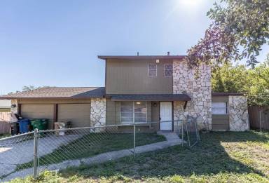 Main picture of 2210 Palomino Dr