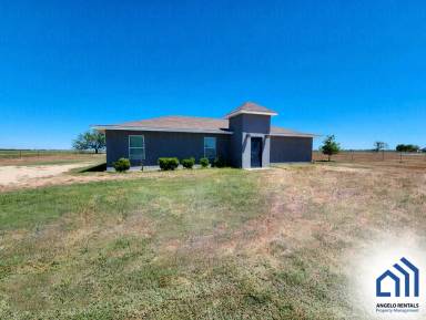 Main picture of 5792 City Farm Rd
