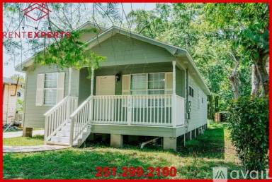 Main picture of 605 Plum St