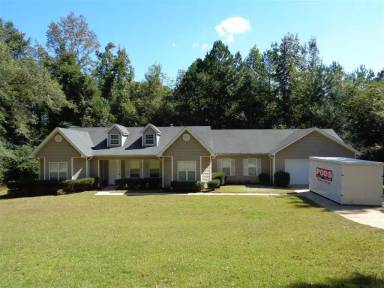 Main picture of 482 Bolee St