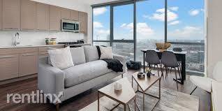 Main picture of 727 West Madison