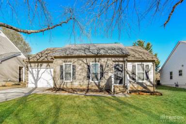 Main picture of 8011 Sheringham Way