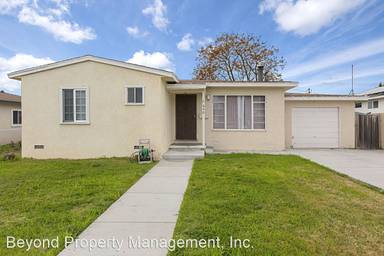 Main picture of 640 Oaklawn Ave