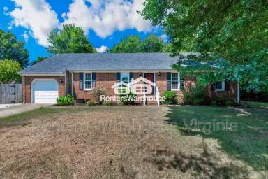 Main picture of 816 Pin Oak Pl