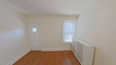 Main picture of 6237 Carpenter St