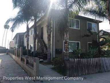 Main picture of 325 W 18th St