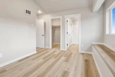 Main picture of 2727 Oleander Loop