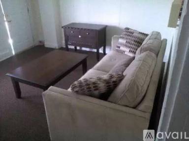 Main picture of 1105 Walnut Ave