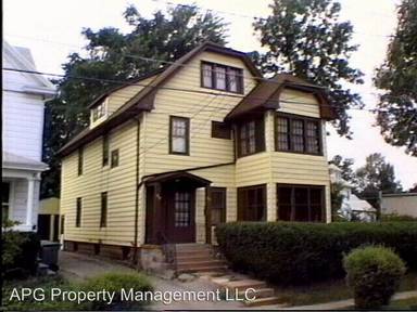 Main picture of 219 Baycliff Dr