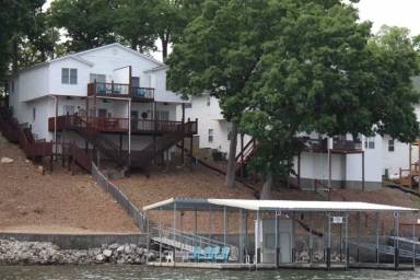 Main picture of 34 Point Cherokee Cir