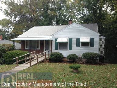 Main picture of 261 S Sunset Dr