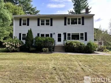 Main picture of 26 Pine Rd