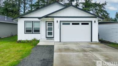 Main picture of 1350 13th Ave
