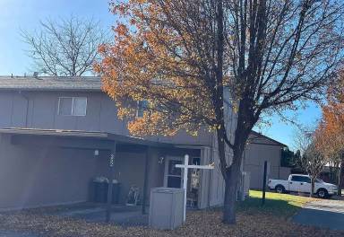 Main picture of 252 N Eagle Glen Ln