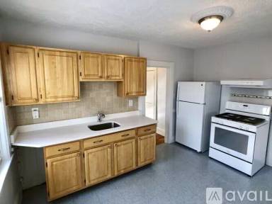 Main picture of 6 Lesher St