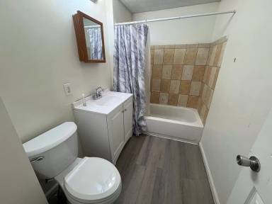 Main picture of 395 E 161st St