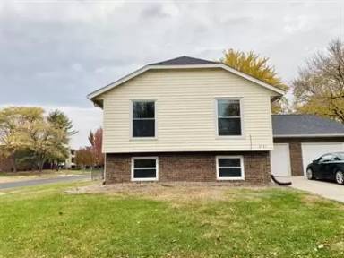 Main picture of 2431 W Cabana Ct