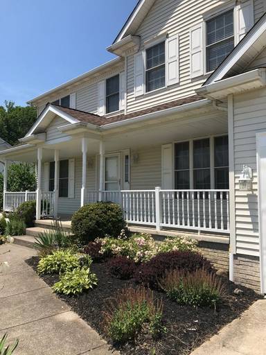 Main picture of 2916 Woodview Dr