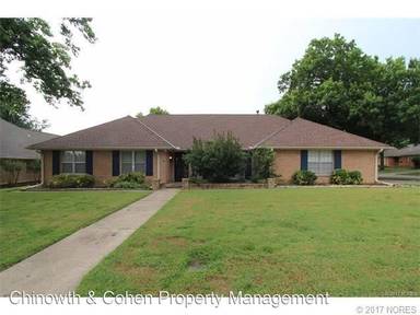 Main picture of 5863 E 46th Pl