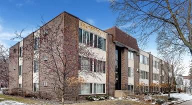 Main picture of 4052 Minnehaha Ave