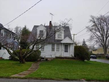 Main picture of 13 Alexander Ave