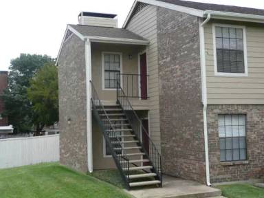 Main picture of Parkway Lane Condominiums