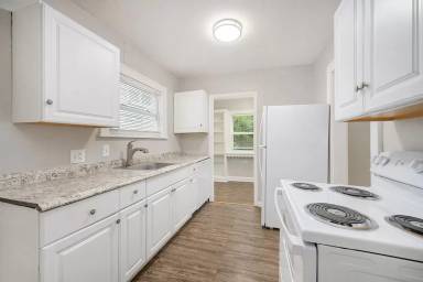 Main picture of 5405 Paseo Blvd