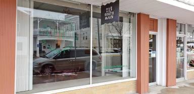 Main picture of 213 S Main St